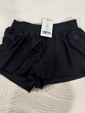 Black Girls' Playful Pleated Skort - Athletic Style